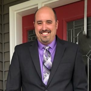 Meet your Posher, Justin